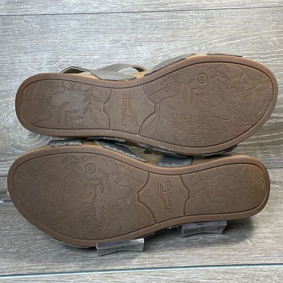 Dansko Laurie Taupe Leather Women's Sz 9/EU 39 Ankle Strap Alt Closure Sandals - Picture 8 of 11